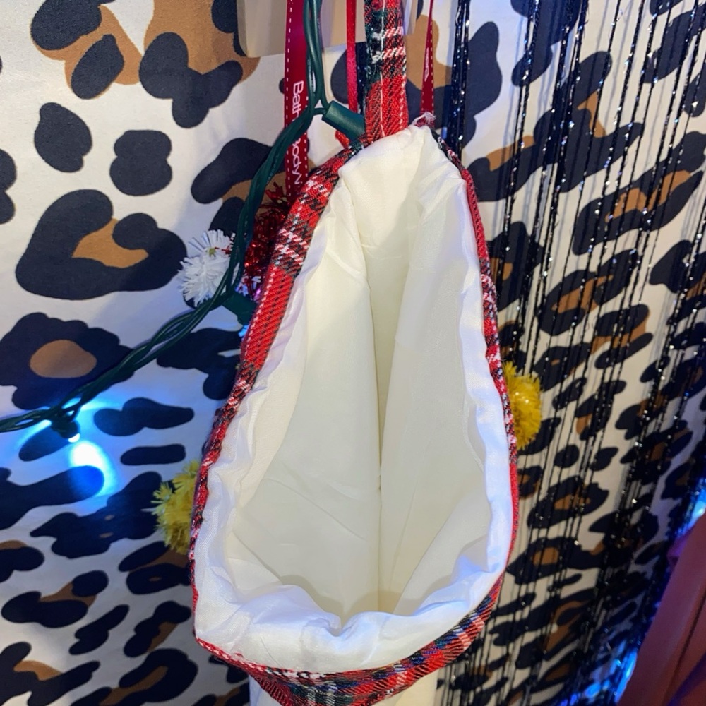DOG STOCKING - Picture 3 of 4